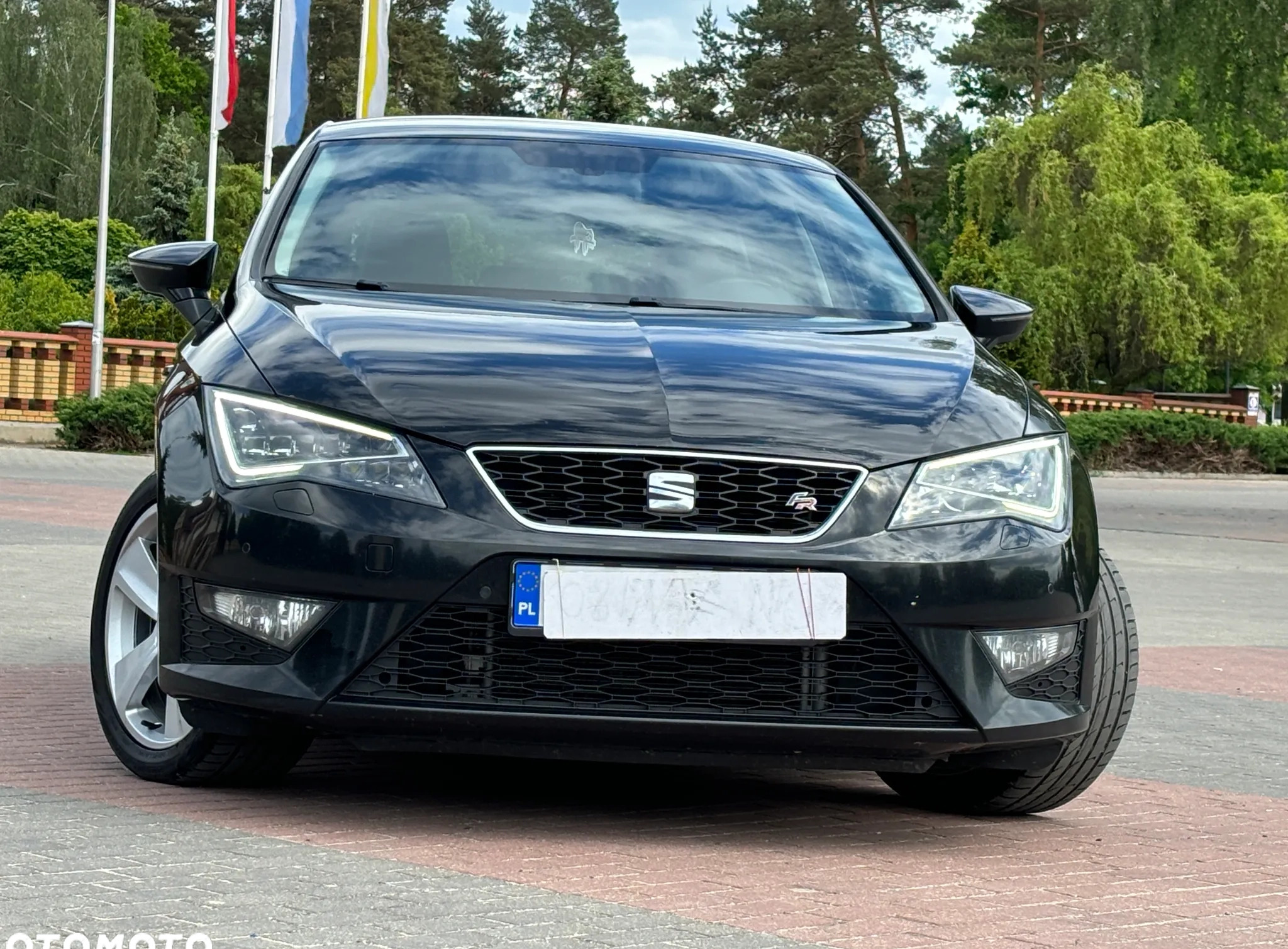 Seat Leon cena 42800 przebieg: 189000, rok produkcji 2015 z Ostrołęka małe 781